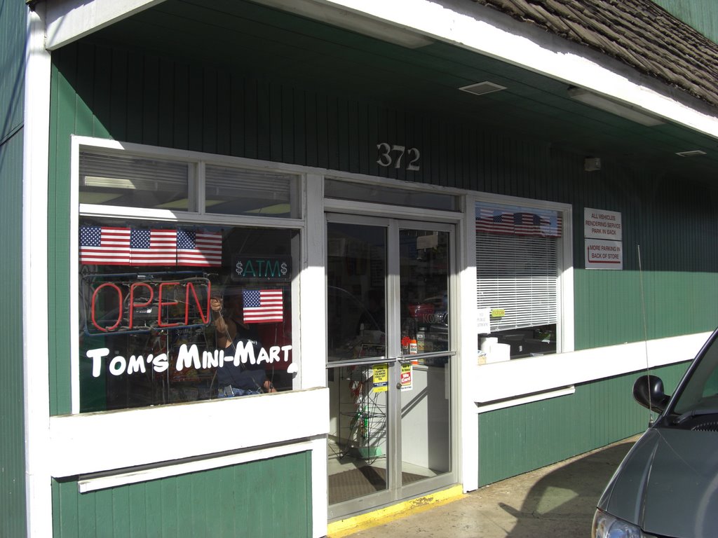 TOMS MINI MART
