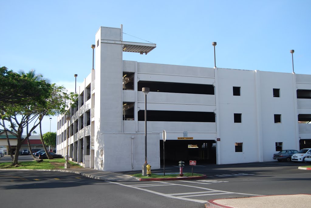 Parking Structure, Queen Kaahuumanu Center