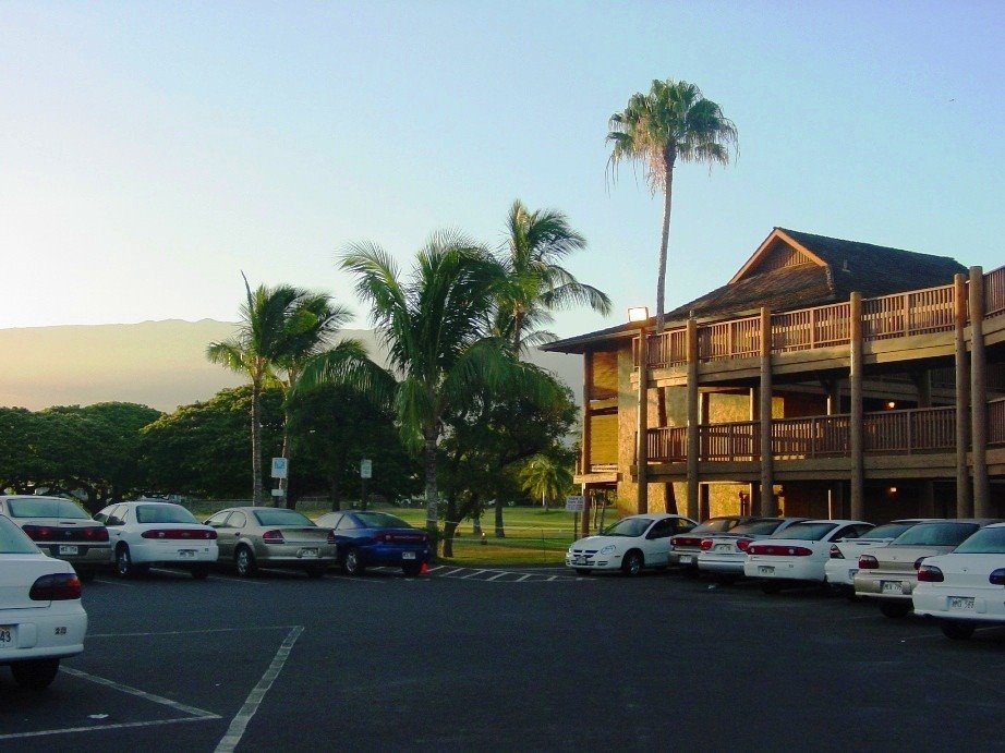 Sunrising at Maui Lu Resort, Maui, Hawaii