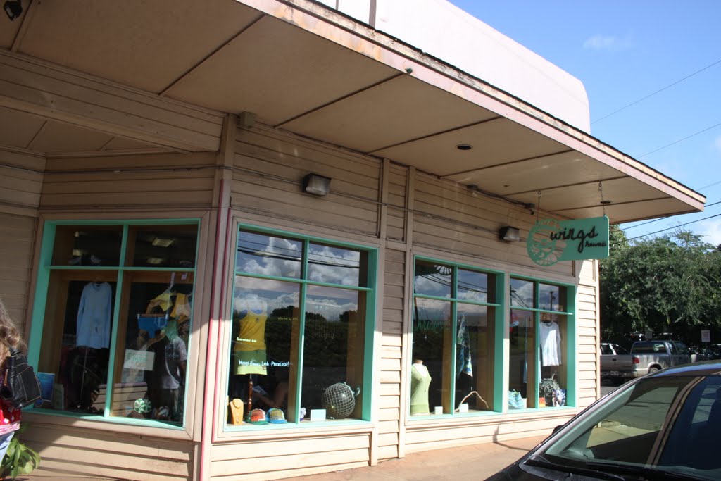 Wings Hawaii Shop, Paia Town