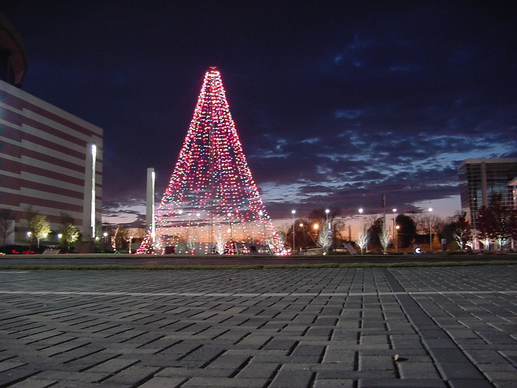 Plaza between Ga Dome and WCC