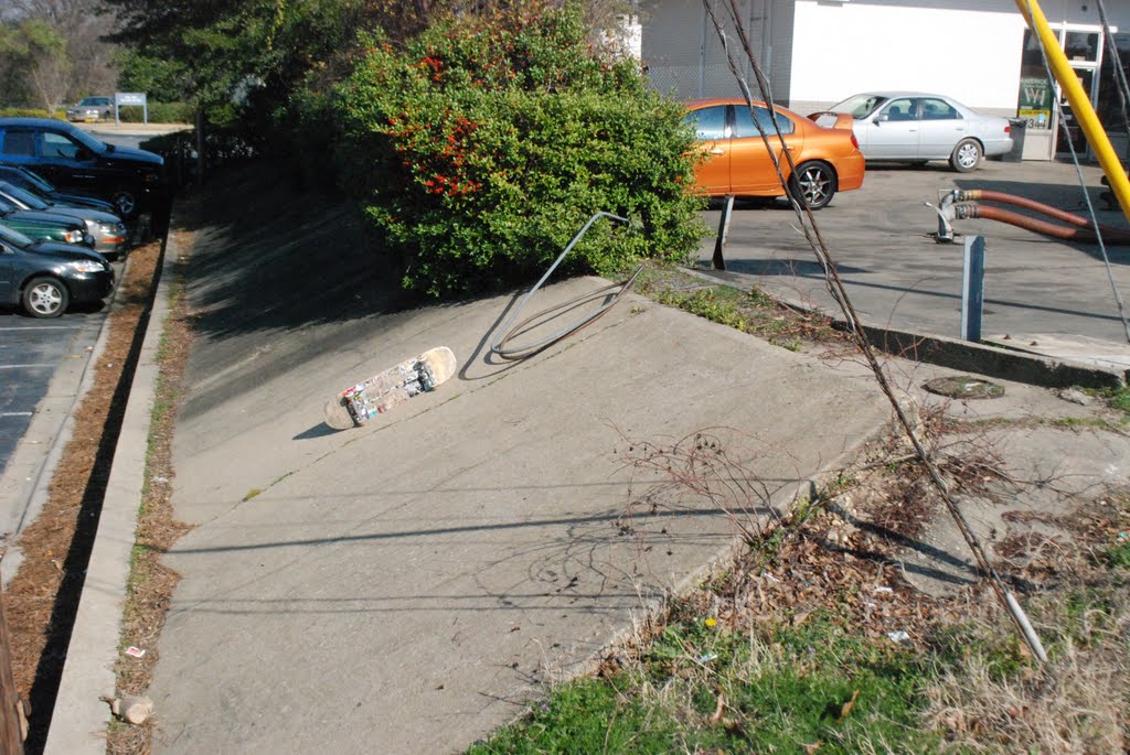 Ditch off Victory Drive