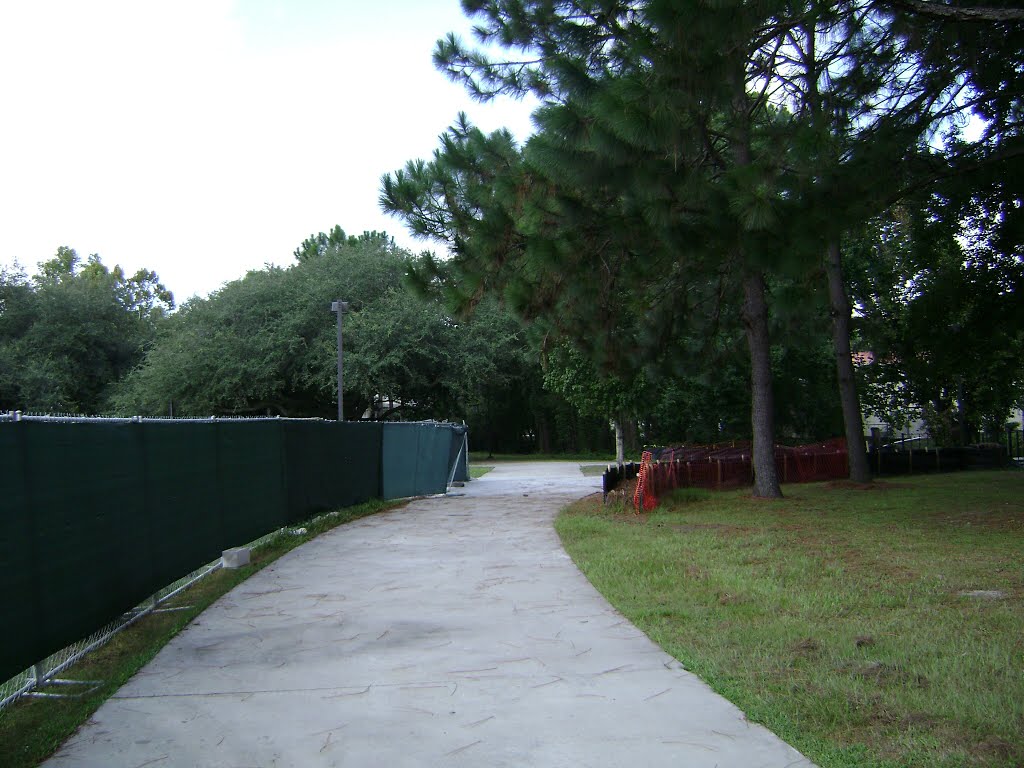 Azalea City Trail through Valdosta State University