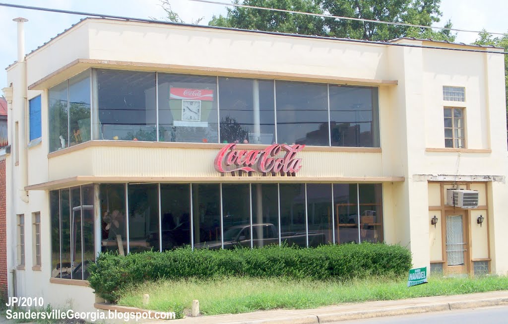 COCA-COLA Sandersville Georgia, Old Coca-Cola Bottling Plant Sandersville Washington County Georgia                         More Sandersville Georgia Washington County Photos at http://SandersvilleGeorgia.blogspot.com    More Coca-Cola Bottling Company Co
