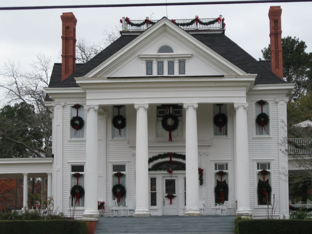 Christmas at The Page House Bed and Breakfast in Dublin, GA