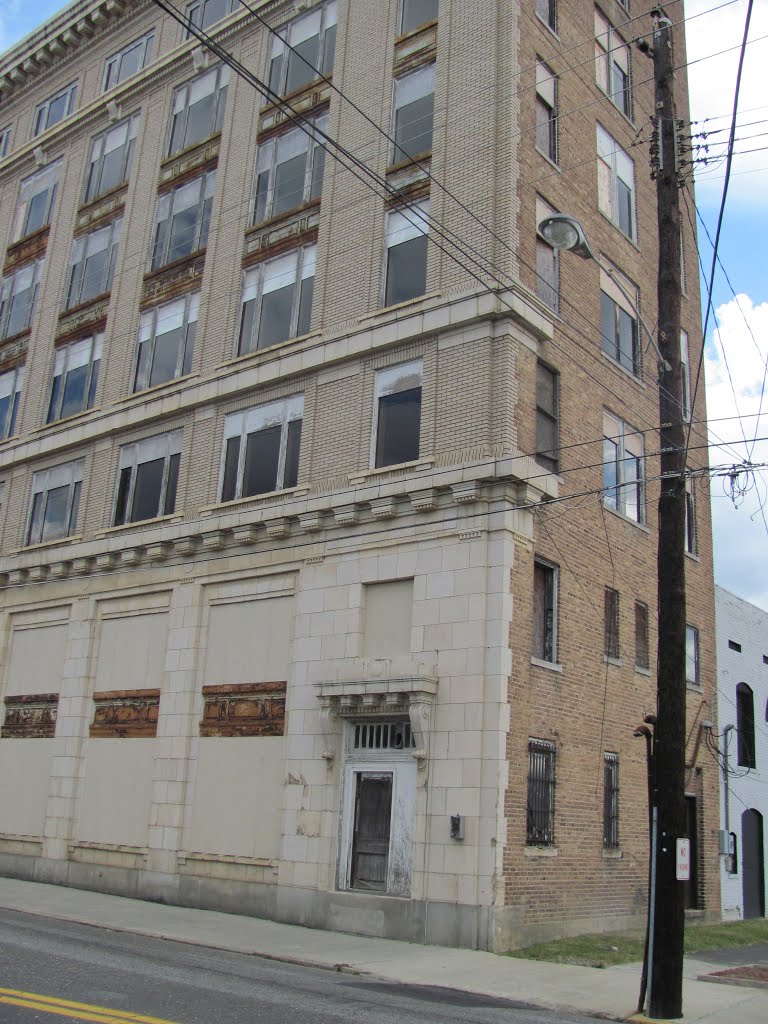 Former First National Bank of Dublin