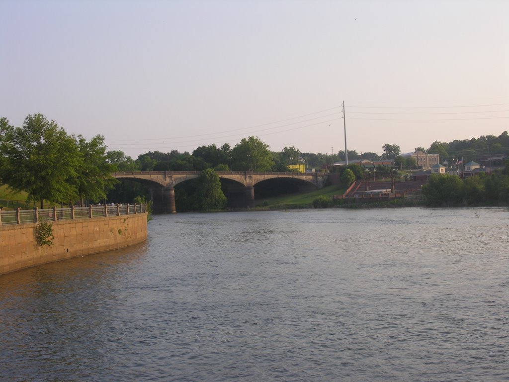 Chattahoochee River, Columbus.  Georgia to the left, Alabama to the Right