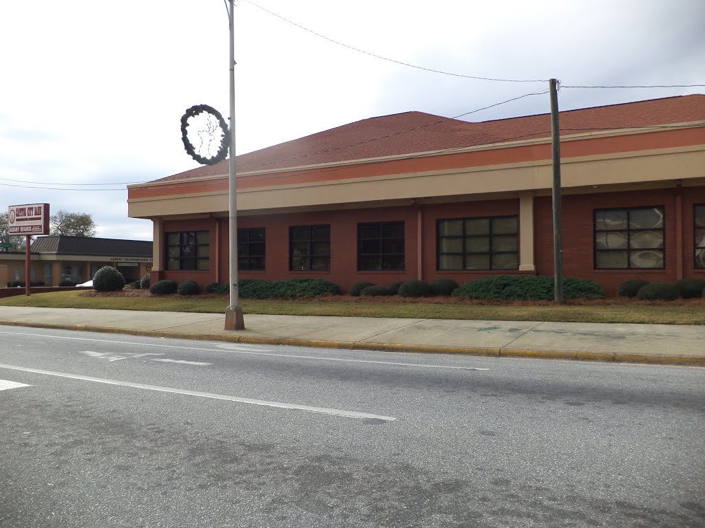 Capitol City Bank, US 82, Albany