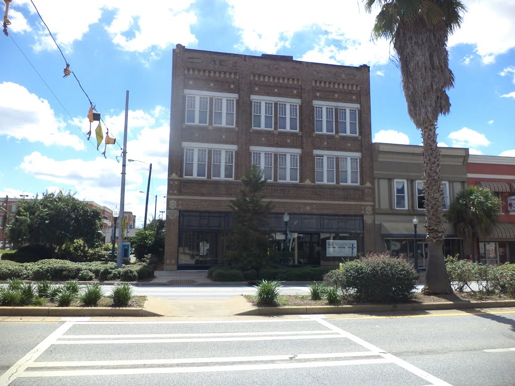Albany Housefurnishing Co.