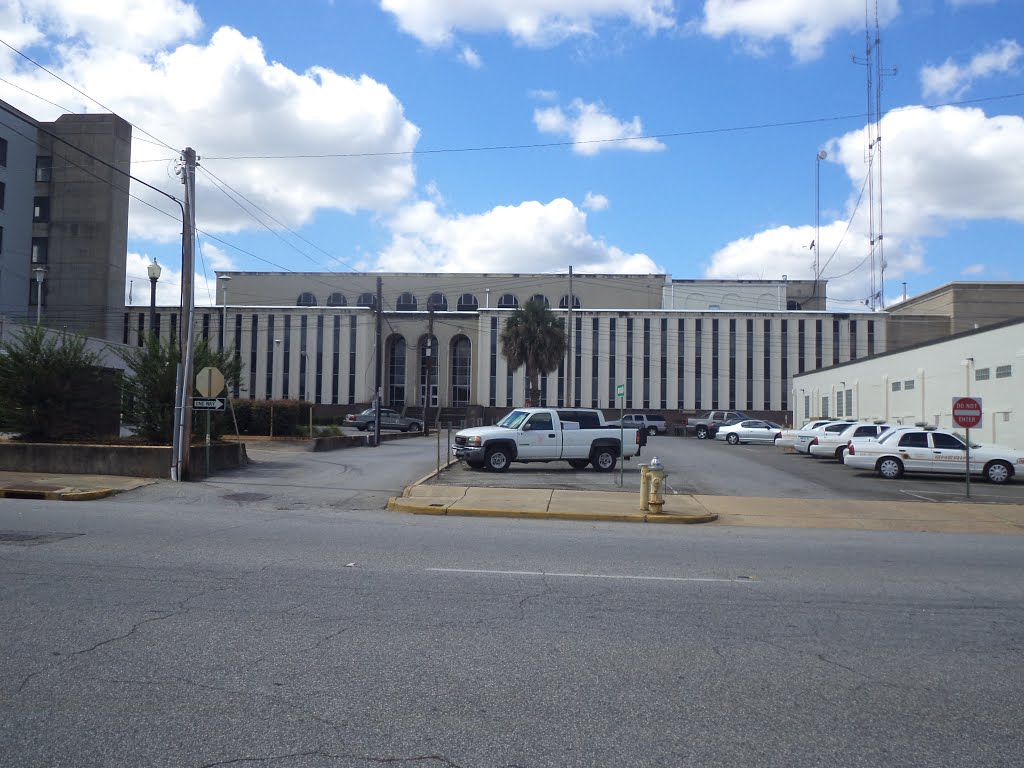 Dougherty County Courthouse (East face)