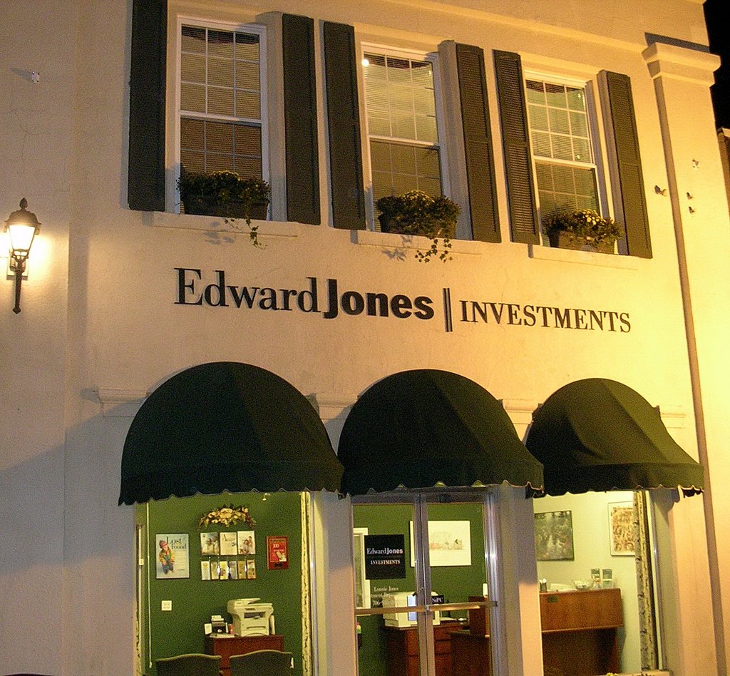 Edward Jones -  Ringgold, GA
