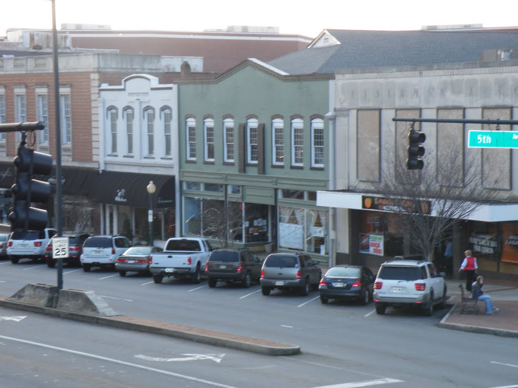 Broad Street in Downtown Rome