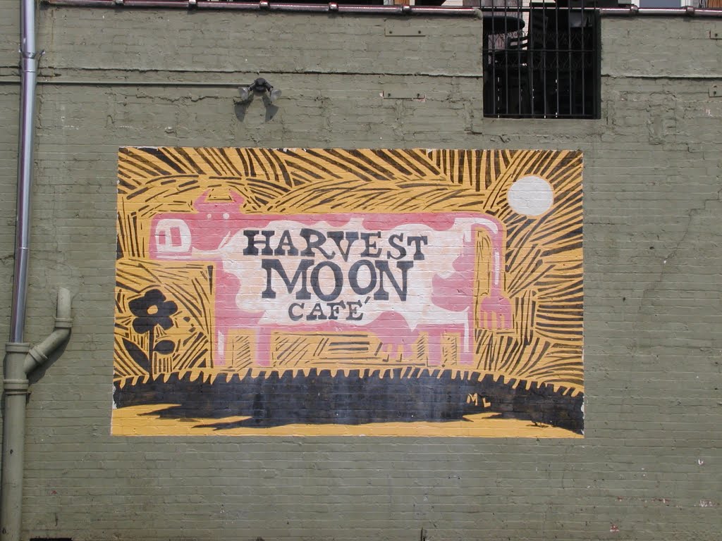 Harvest Moon Cafe, sign below the Moon Roof Bar