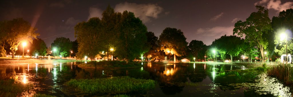 East Lake. Lake