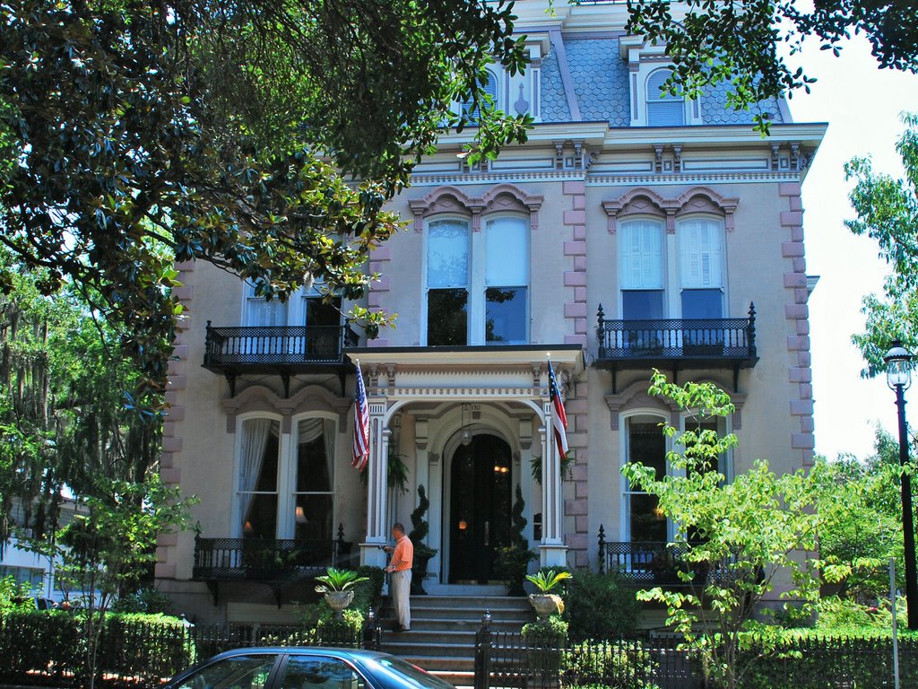 Hamilton-Turner Inn  1873 Second-Empire Mansion