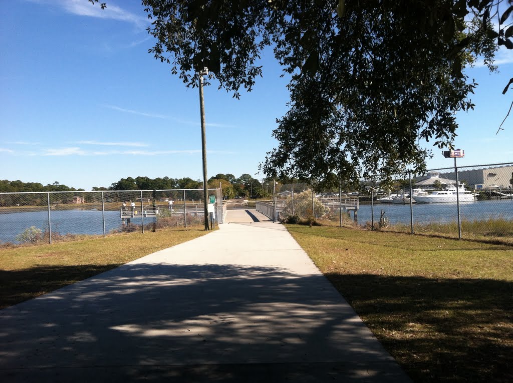 Thunderbolt Pier