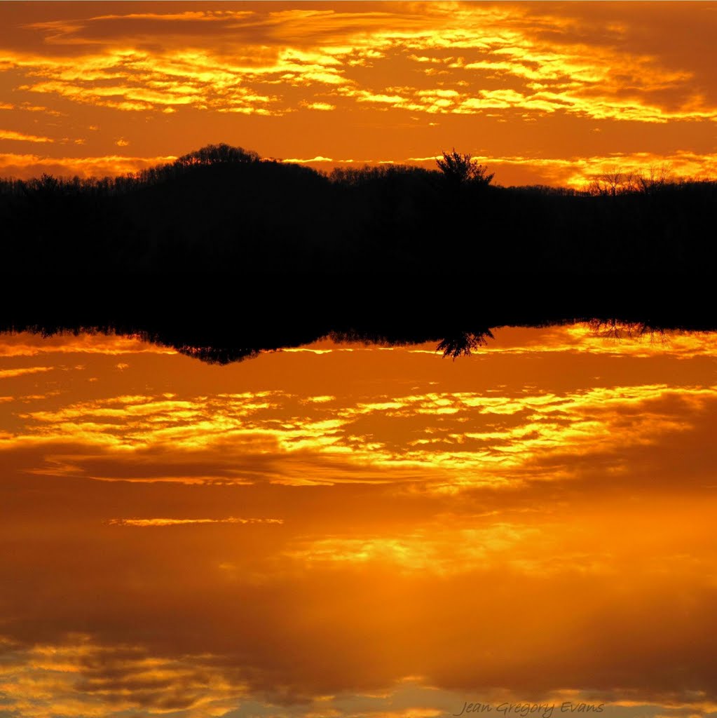 Fake Lake Molten  Glow  of Nightfall (i)