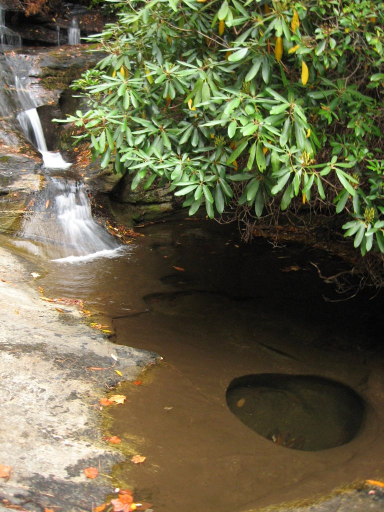 Potholes & Cascades (~70) above Glen Falls