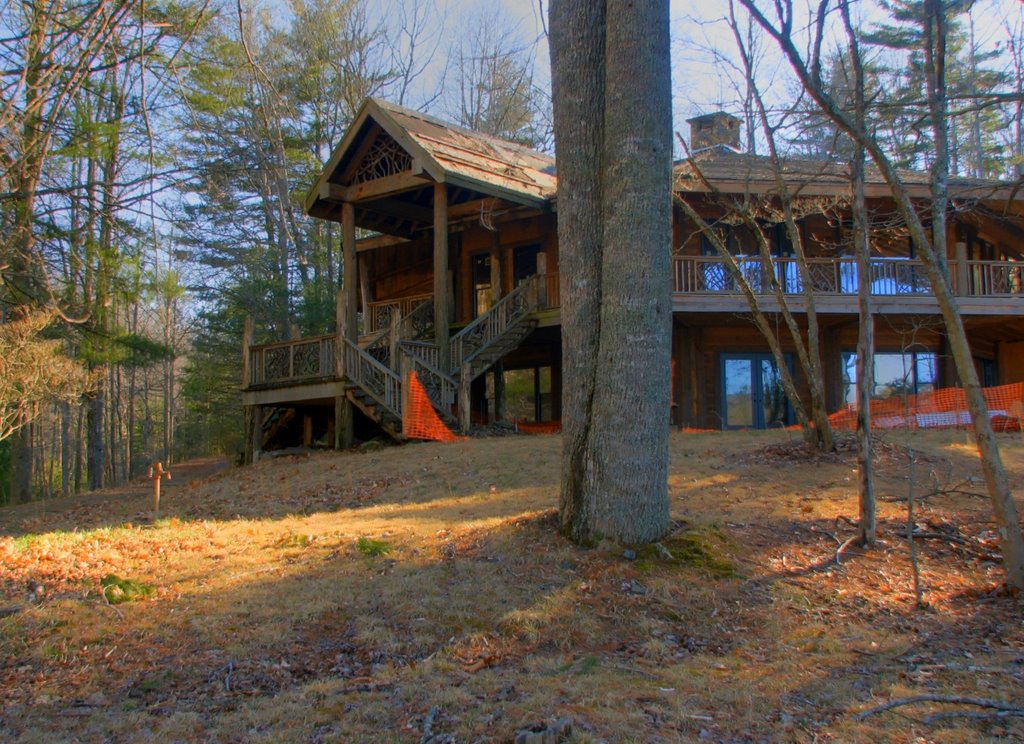 Abandoned Log Cabin