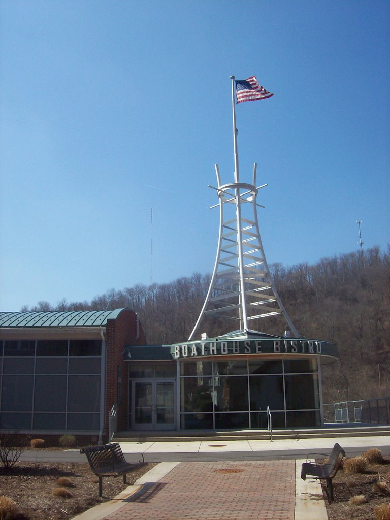 Boathouse Bistro