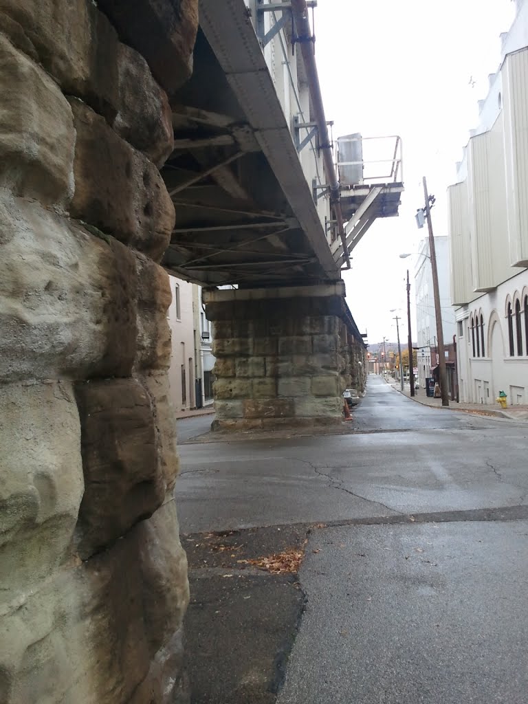 Parkersburg rail bridge