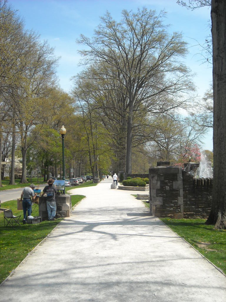 Ritter Park looking east from fountain