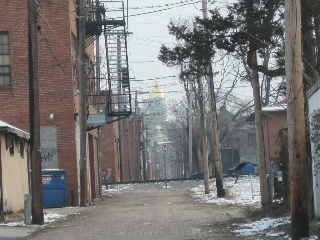 Courthouse Dome down alley