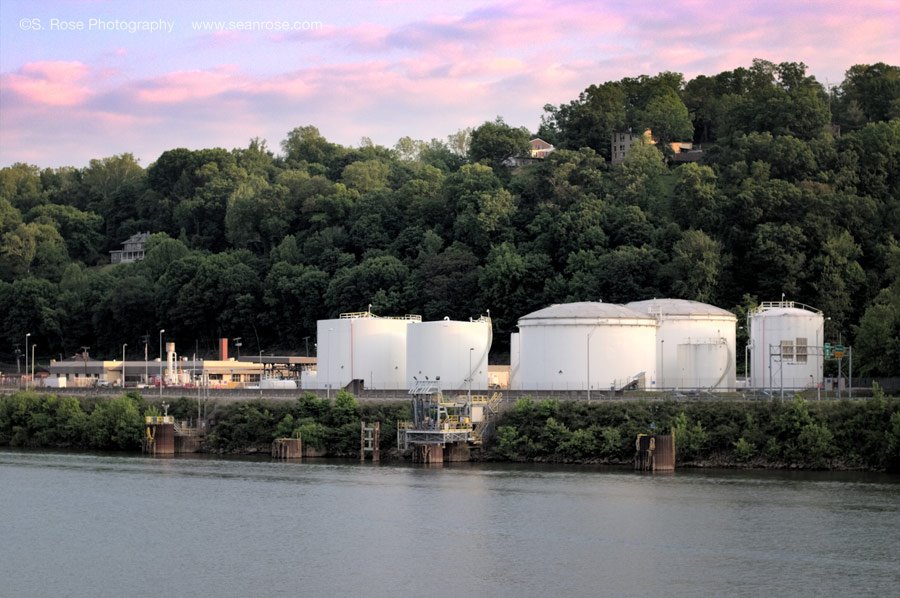 Overlooking Kanawha River, Charleston WV