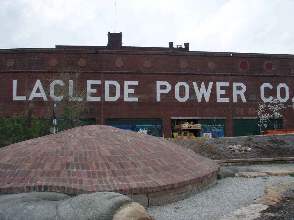Old Laclede Power Building