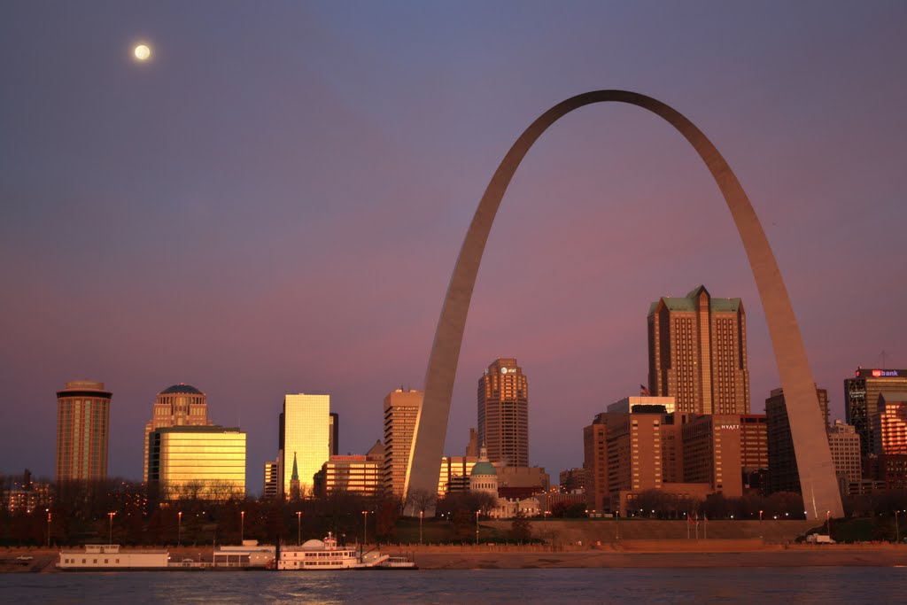 Pink and Purple Morning Sky over St. Louis