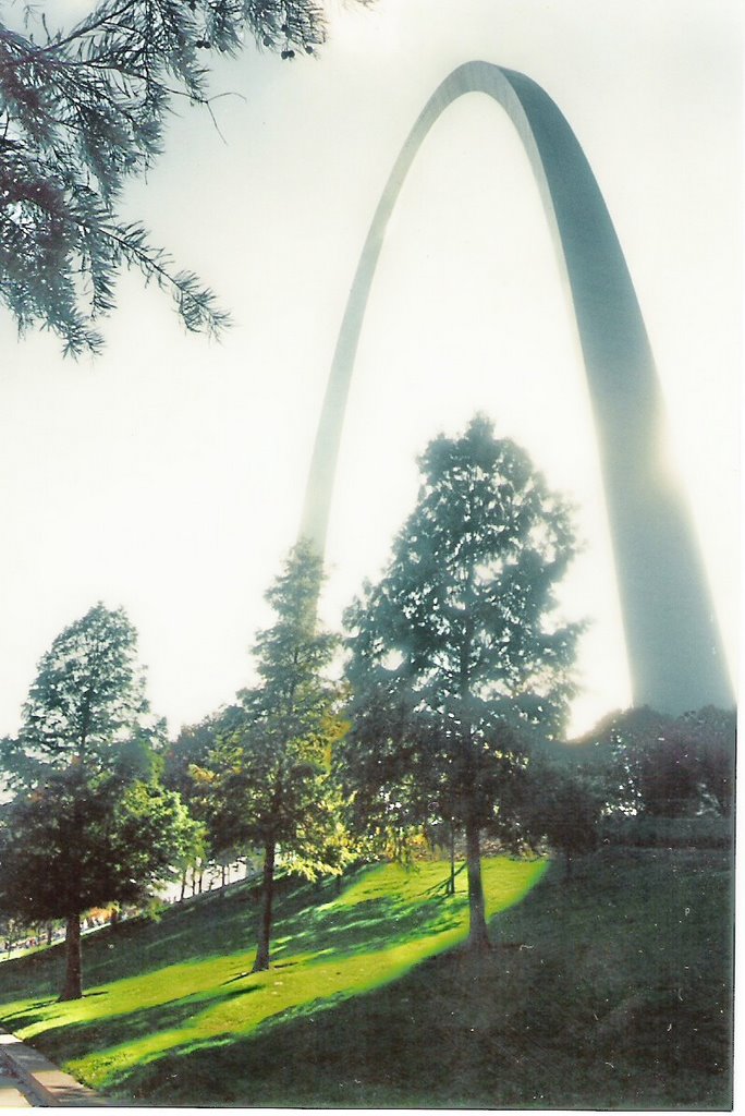Saint Louis Arch, From River Side