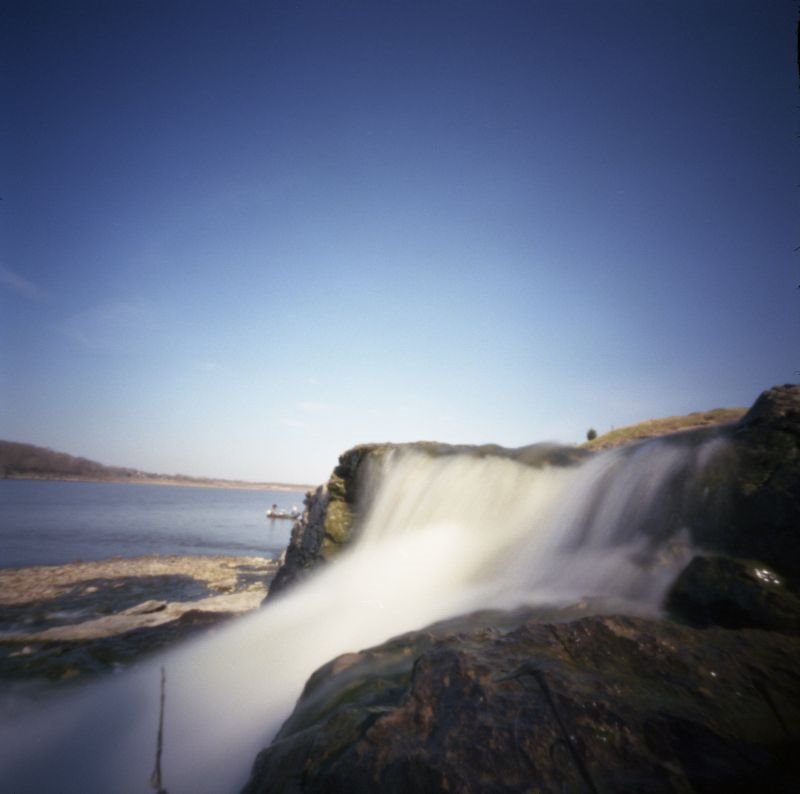 Pinhole Lake McBride (2007/APR)