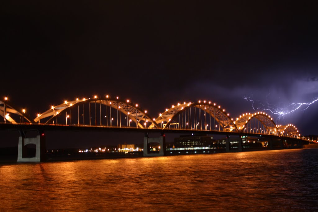 Lightning over Centennial Bridge