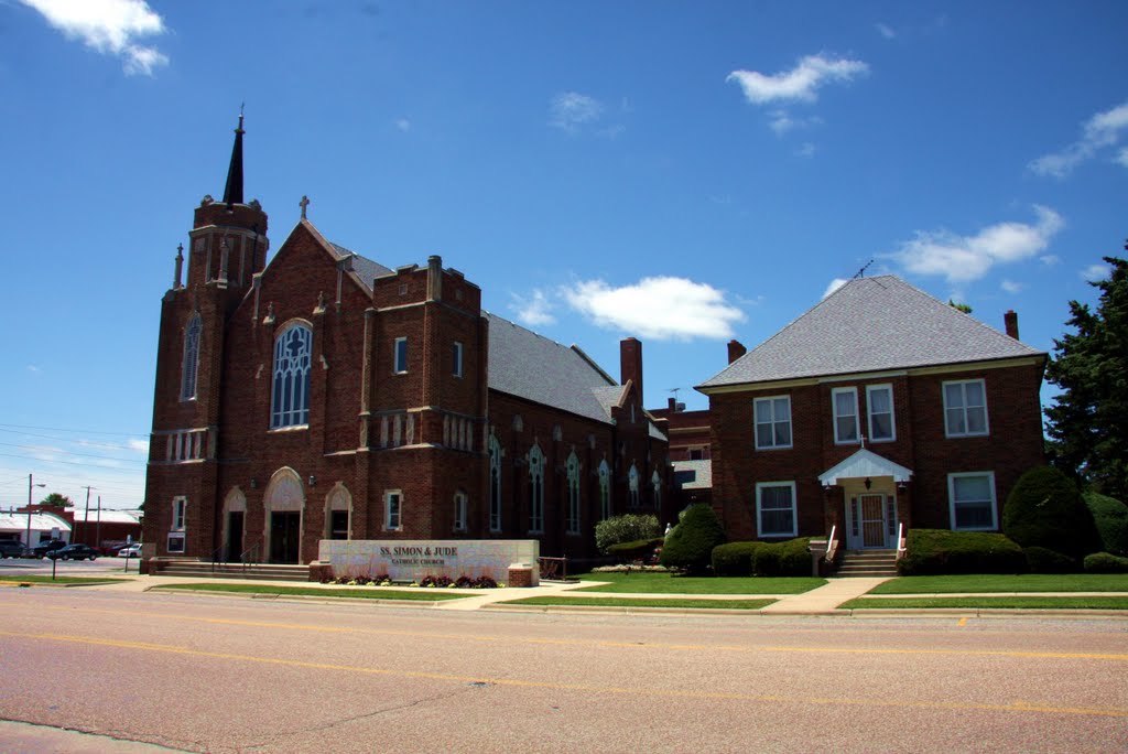 Catholic Church In Gillespie, Illinois......(1622394350)