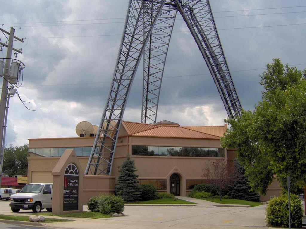 Tower Center, GLCT