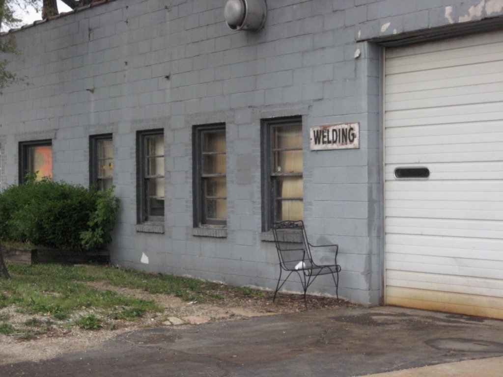 Shutdown metal shop