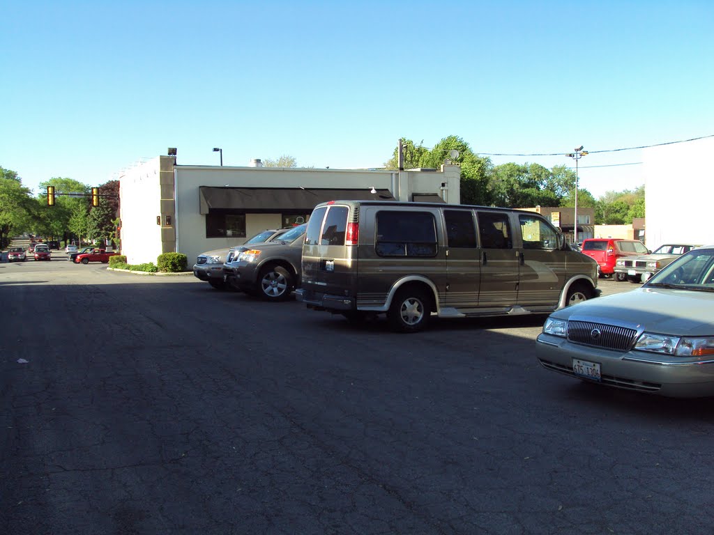 W St Charles Rd, parking lot near Caps Sports Bar & Grill