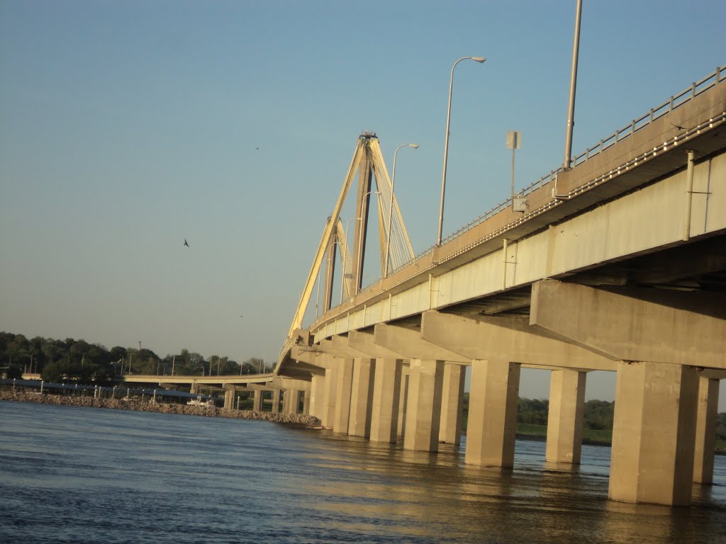 alton bridge on missisipi
