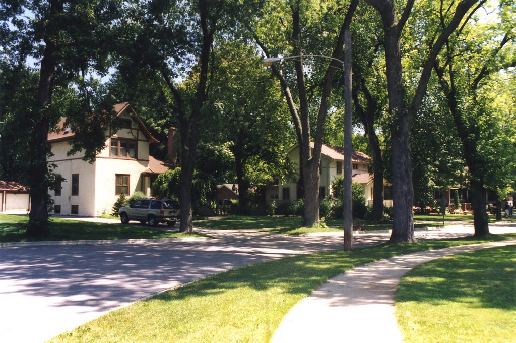 Arlington Ave.