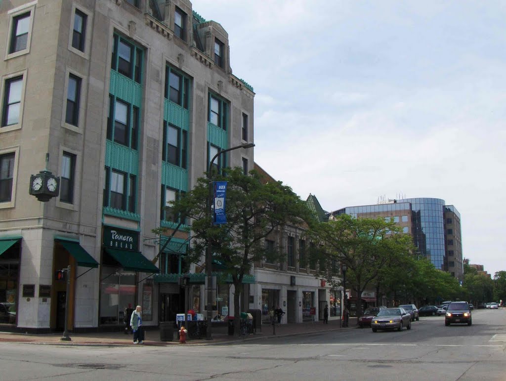 Sherman Avenue, GLCT