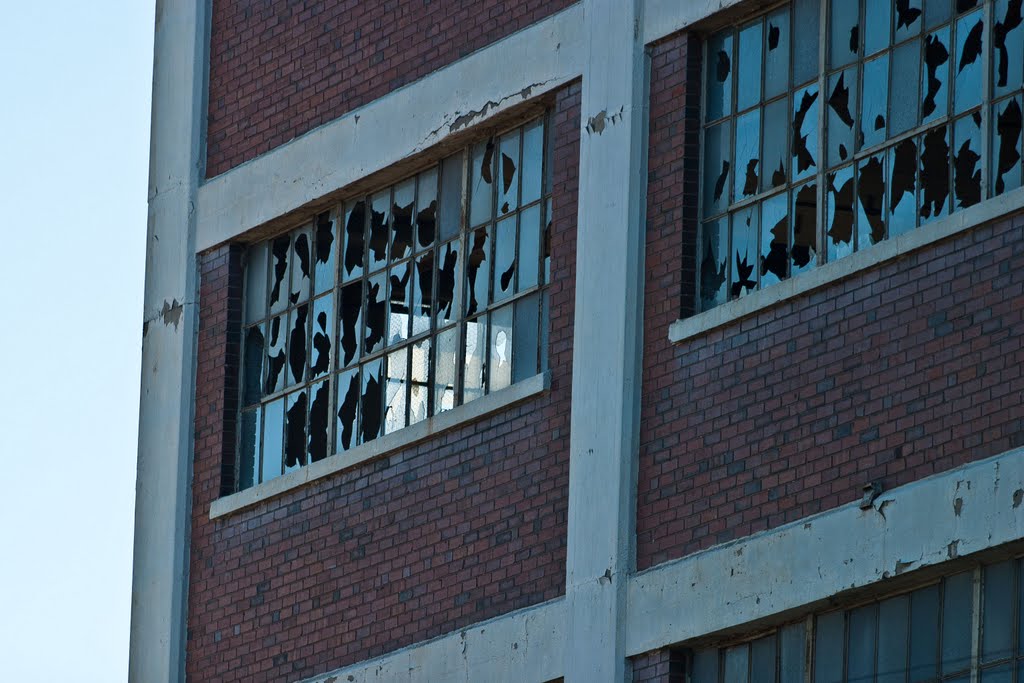 Barber Colman Flat Iron Building Close up