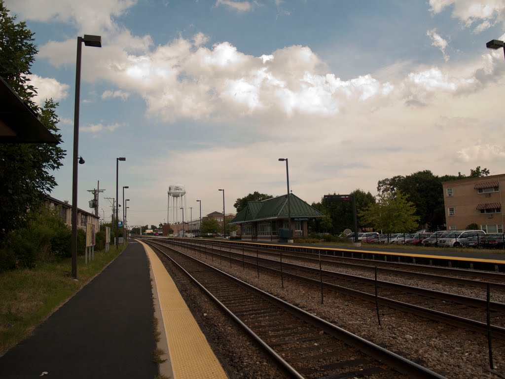 Elmwood Park Metra Station