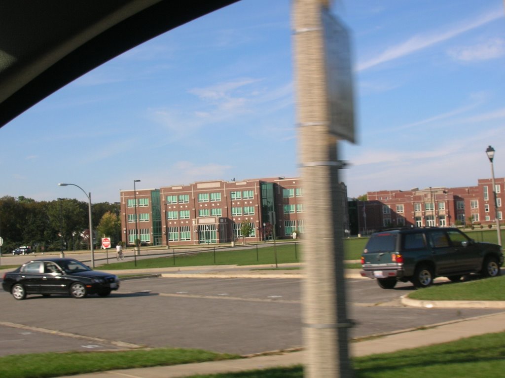 YHS
