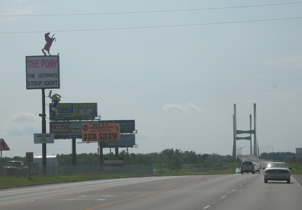 The Pony, the gun show and the Cape Girardeau bridge