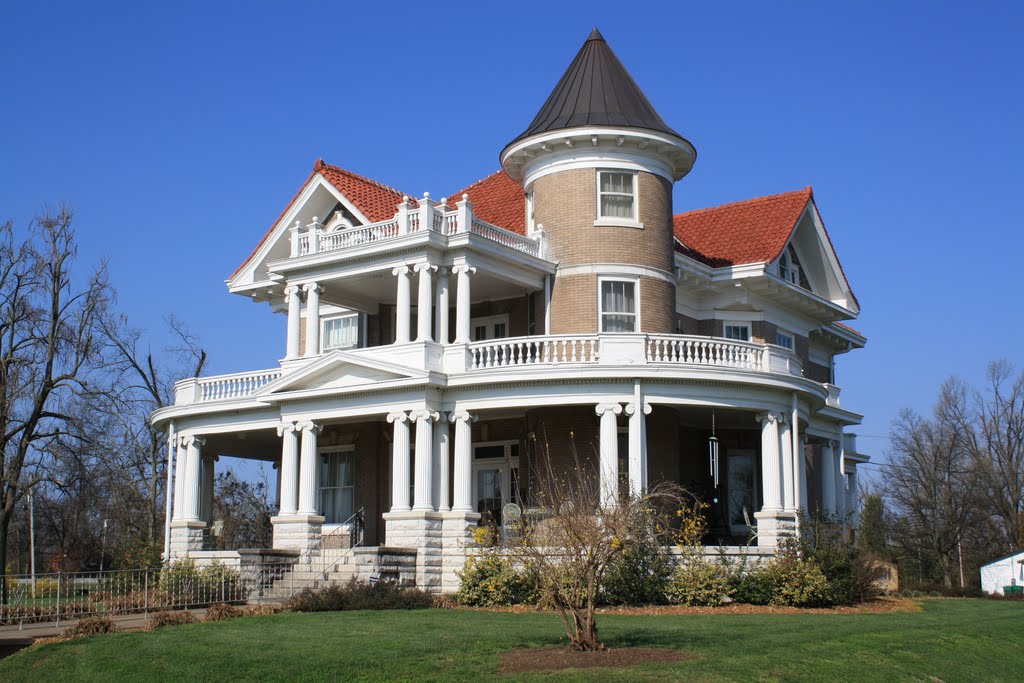 Wall Manor B&D in Mound City