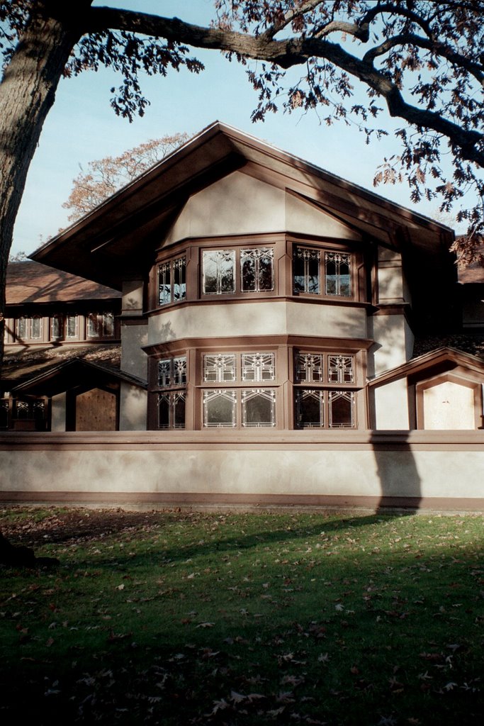 Frank Lloyd Wright, B. Harley Bradley House - 1900, Kankakee, IL