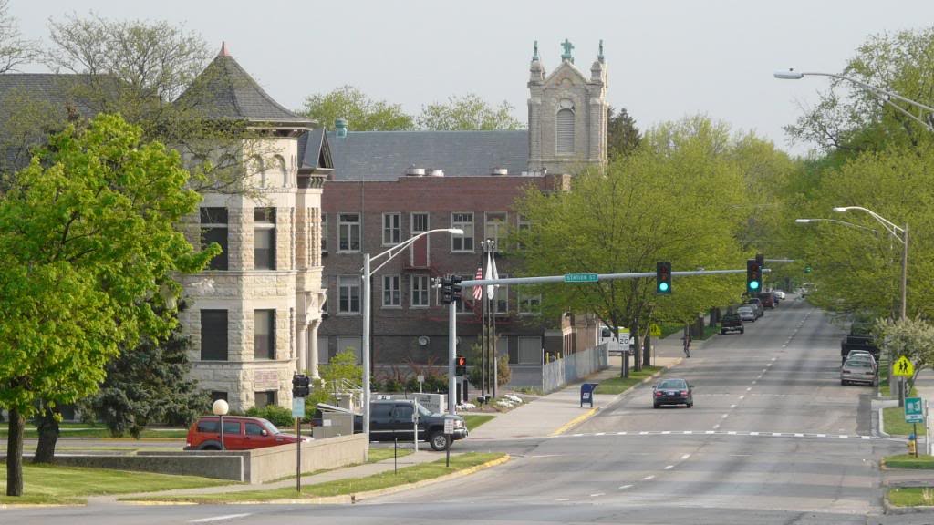 South on Indiana Ave