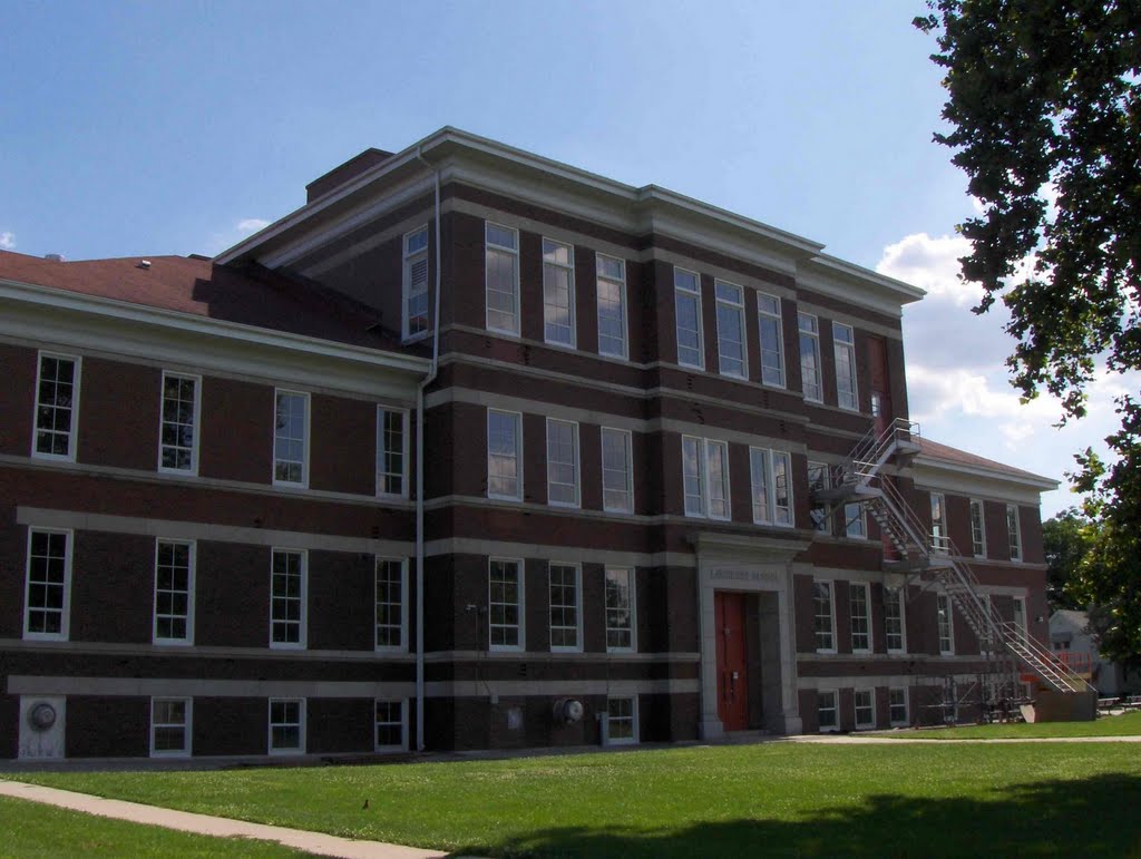 Lawrence Education Center/Frank Lloyd Wrights Lawrence Memorial Library, GLCT