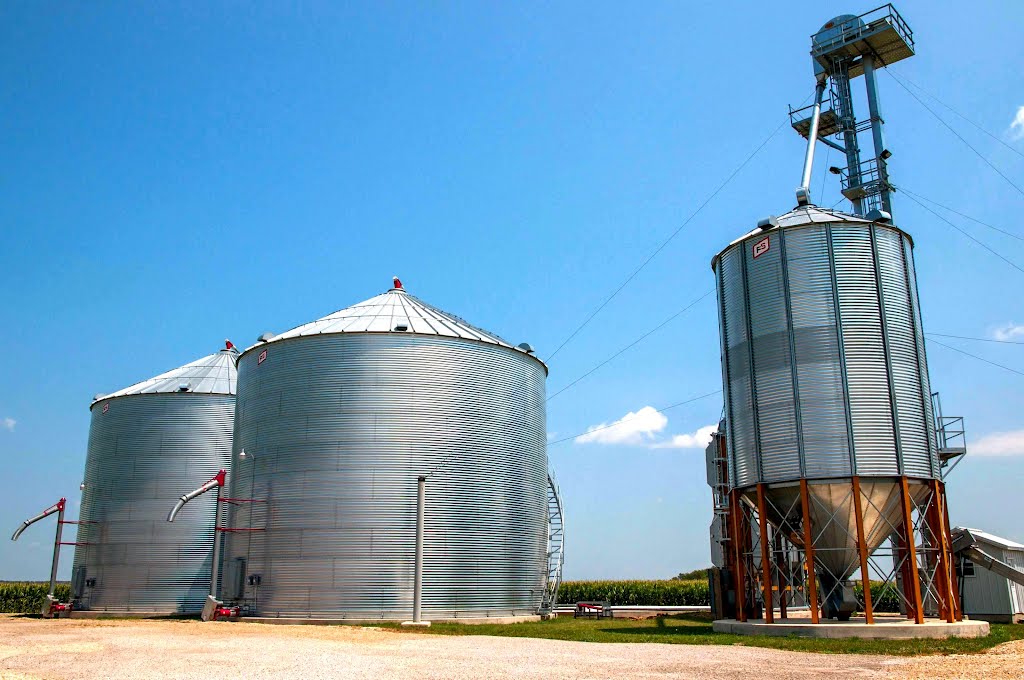 Grain Storage Tanks