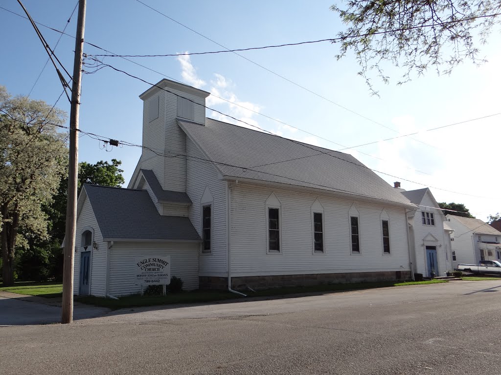 Eagle Summit Community Church in Colona, IL